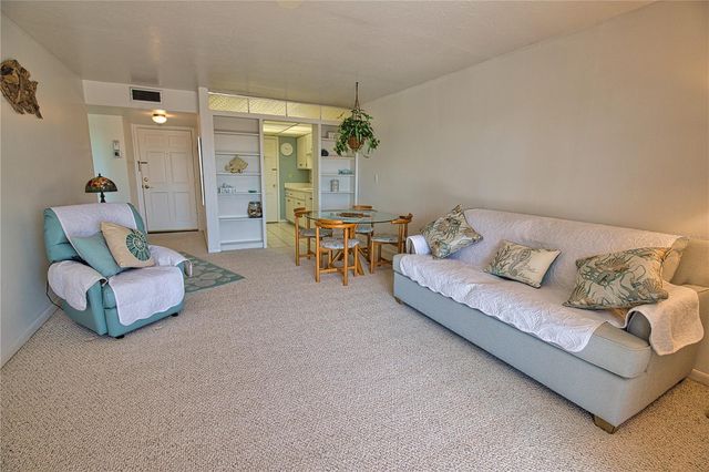 200 N THE ESPLANADE C-9, Venice, FL 34285