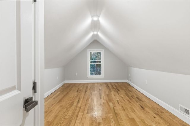 35 Oak St, Tewksbury, MA 01876