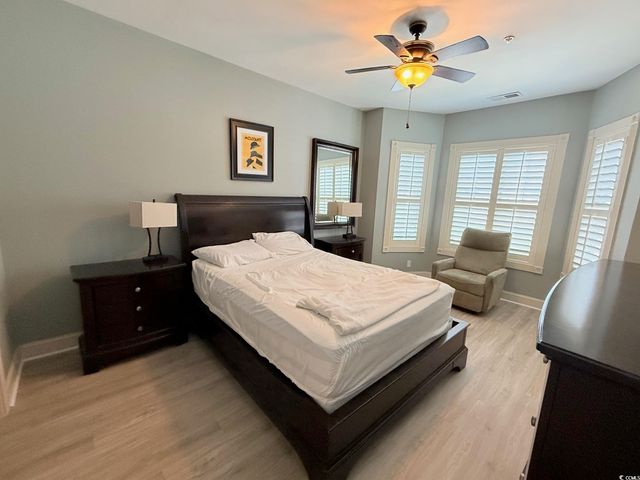4895 Luster Leaf Cir Apt 304, Myrtle Beach, SC 29577