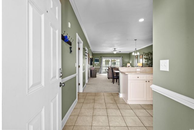 4895 Luster Leaf Cir Apt 304, Myrtle Beach, SC 29577