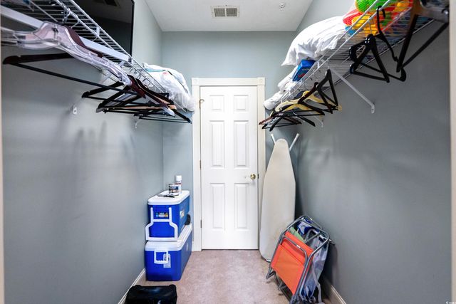 4895 Luster Leaf Cir Apt 304, Myrtle Beach, SC 29577