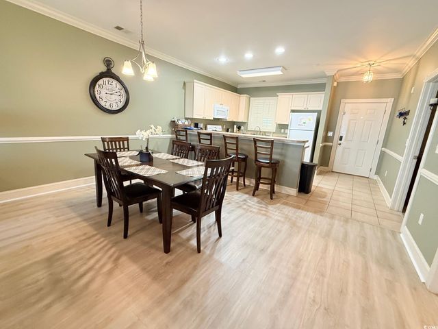 4895 Luster Leaf Cir Apt 304, Myrtle Beach, SC 29577