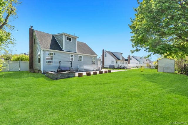 259 N Rutherford Avenue, Massapequa, NY 11758