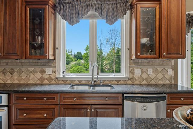 50573 Elmwood Court, Plymouth, MI 48170