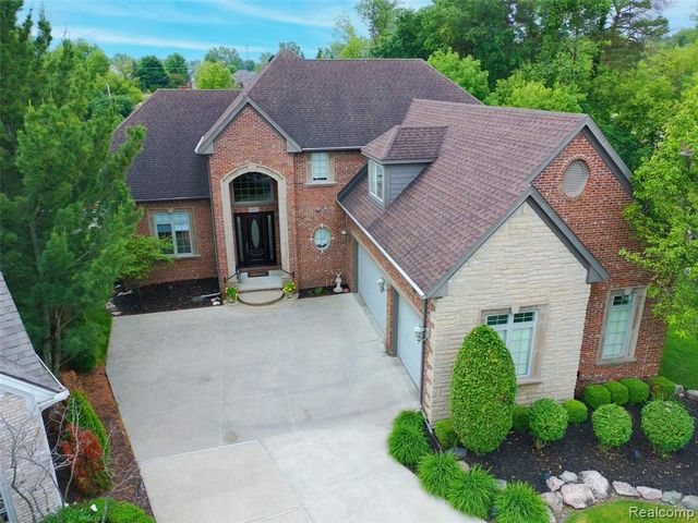 50573 Elmwood Court, Plymouth, MI 48170