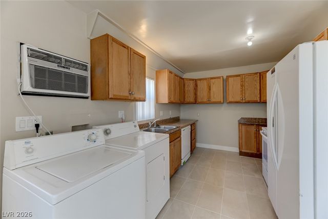 402 Ilmenite Way, Henderson, NV 89015