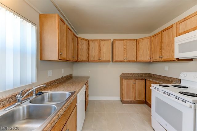 402 Ilmenite Way, Henderson, NV 89015