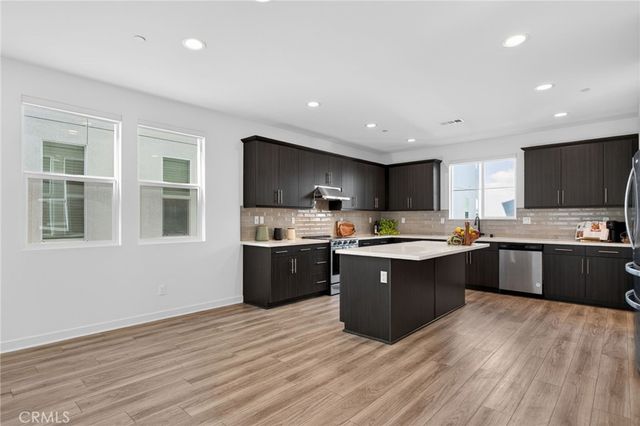 10881 Scottsbluff, Stanton, CA 90680