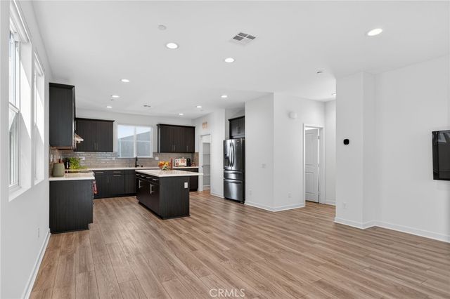 10881 Scottsbluff, Stanton, CA 90680