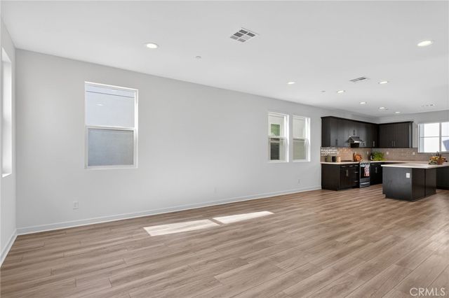 10881 Scottsbluff, Stanton, CA 90680
