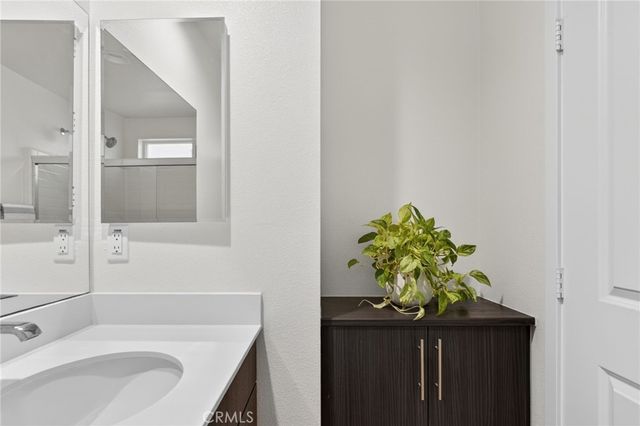 10881 Scottsbluff, Stanton, CA 90680
