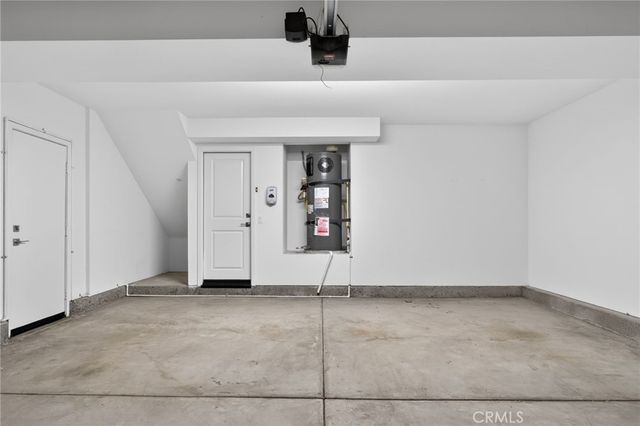 10881 Scottsbluff, Stanton, CA 90680