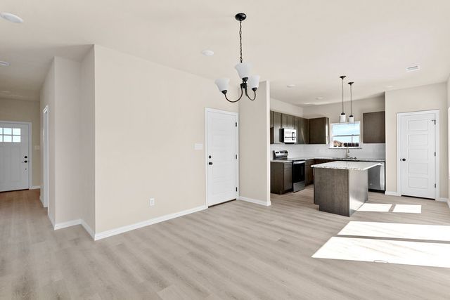 221 Marble Creek Drive, Fort Worth, TX 76131