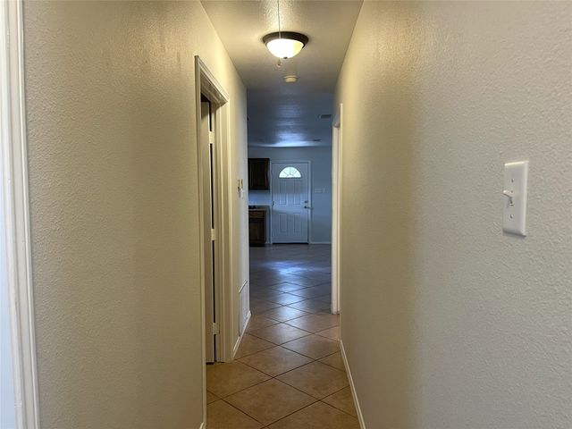 313 Jefferson Street, Fairfield, TX 75840