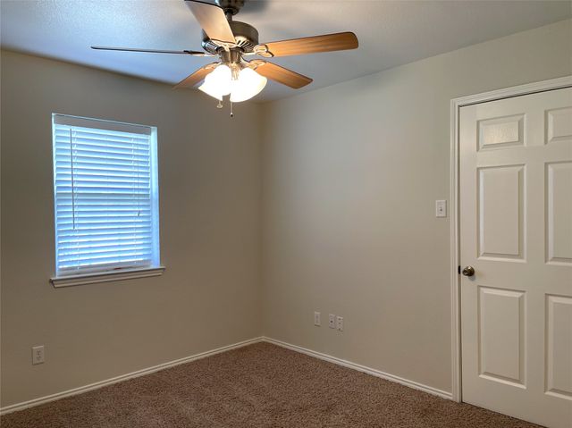 313 Jefferson Street, Fairfield, TX 75840