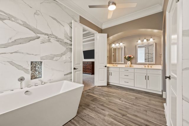 180 Whistling Duck Lane, Double Oak, TX 75077