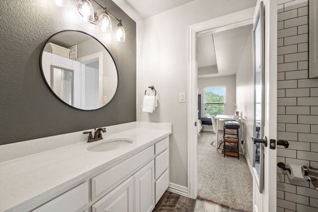 180 Whistling Duck Lane, Double Oak, TX 75077