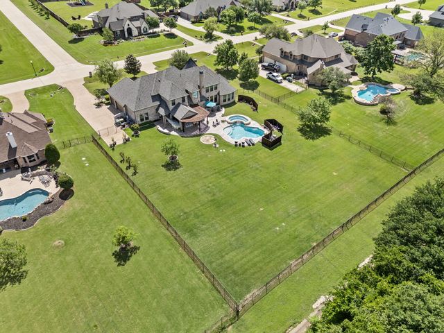 180 Whistling Duck Lane, Double Oak, TX 75077