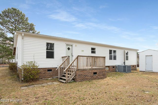 1111 Captains Court, Carolina Shores, NC 28467