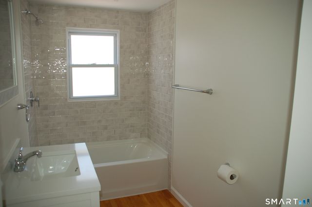 166 Old Evarts Lane, Groton, CT 06355
