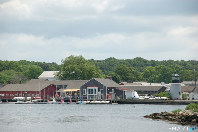 166 Old Evarts Lane, Groton, CT 06355