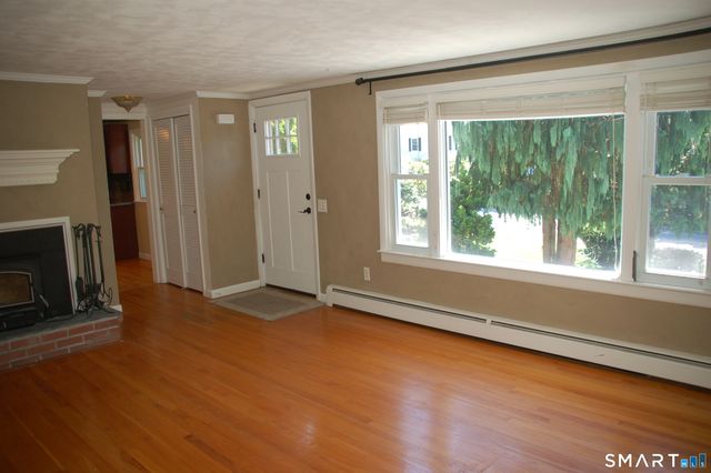 166 Old Evarts Lane, Groton, CT 06355
