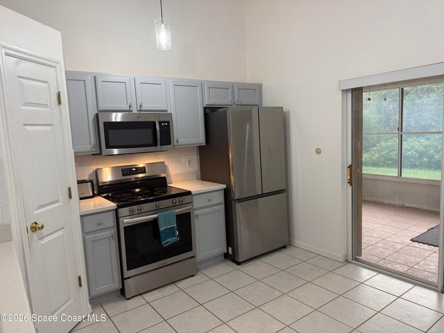 2089 Redwood Circle NE, Palm Bay, FL 32905