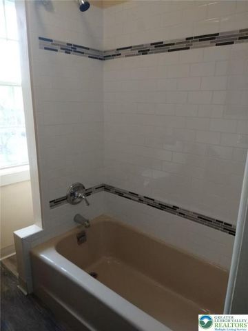 1138 Arcadia Street, Bethlehem City, PA 18018