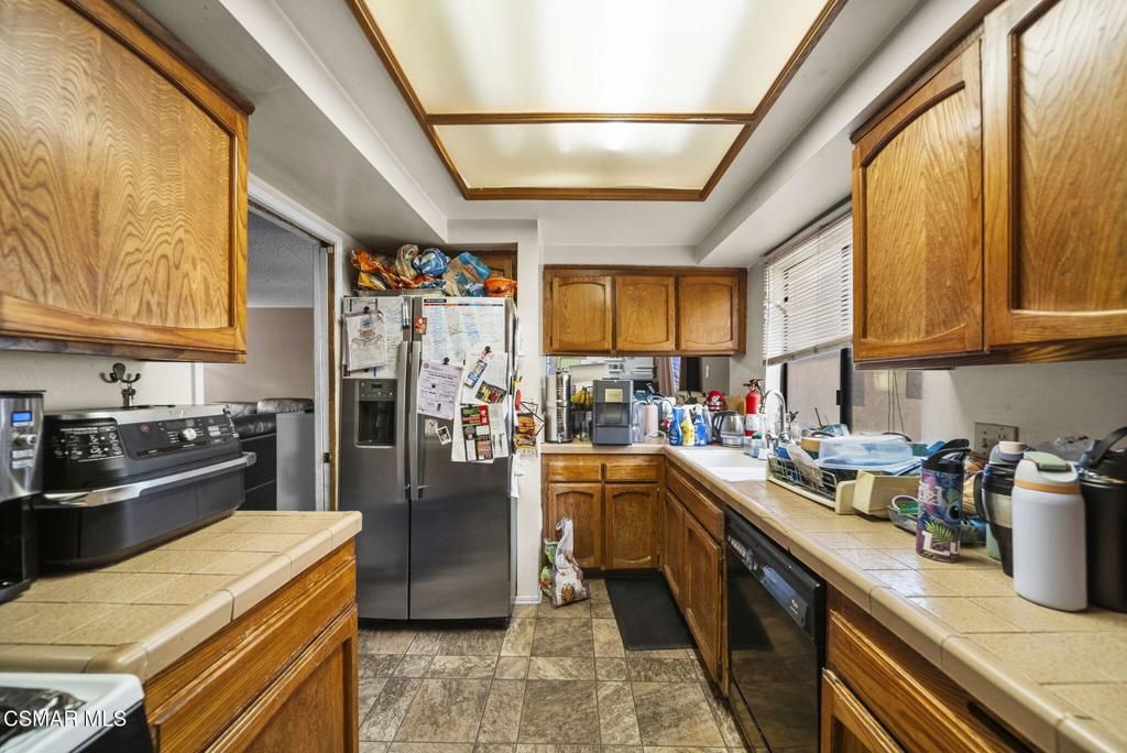 7240 Shirley Avenue 103, Reseda, CA 91335 — photo 4
