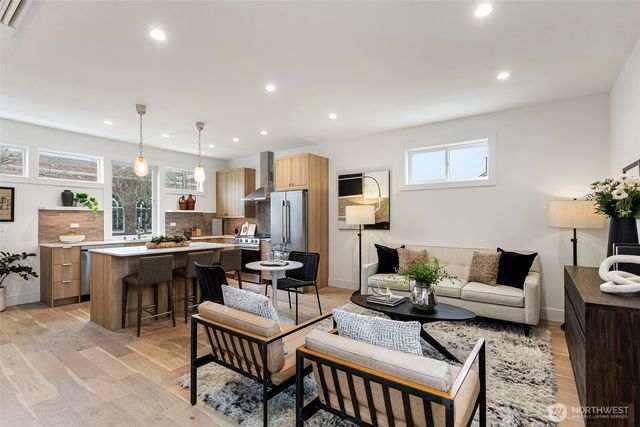 2510 NW 80th Street, Seattle, WA 98117