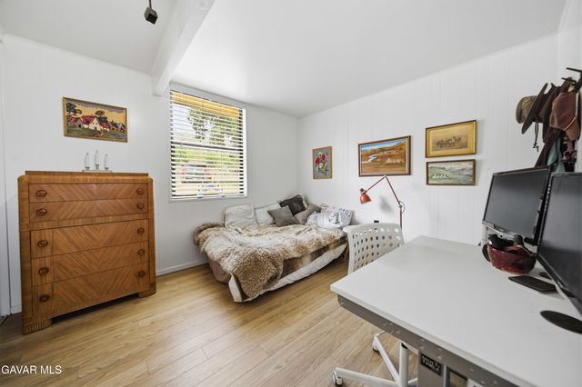 27200 Bear Valley Road, Tehachapi, CA 93561