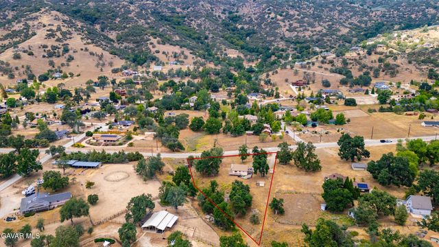 27200 Bear Valley Road, Tehachapi, CA 93561