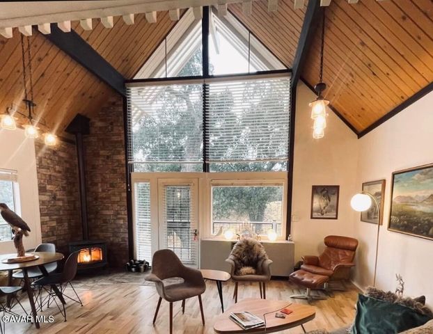 27200 Bear Valley Road, Tehachapi, CA 93561