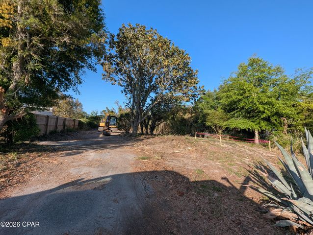 2334 Grand Oaks Lane, Panama City, FL 32408