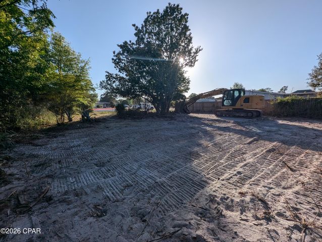 2334 Grand Oaks Lane, Panama City, FL 32408