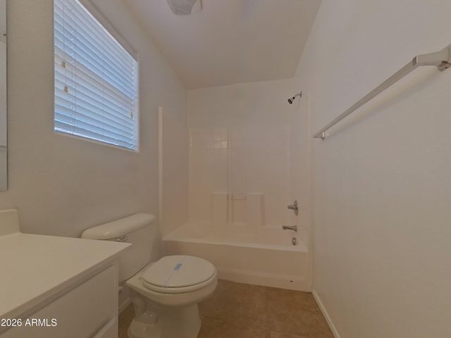 4028 W PEDRO Lane, Laveen, AZ 85339