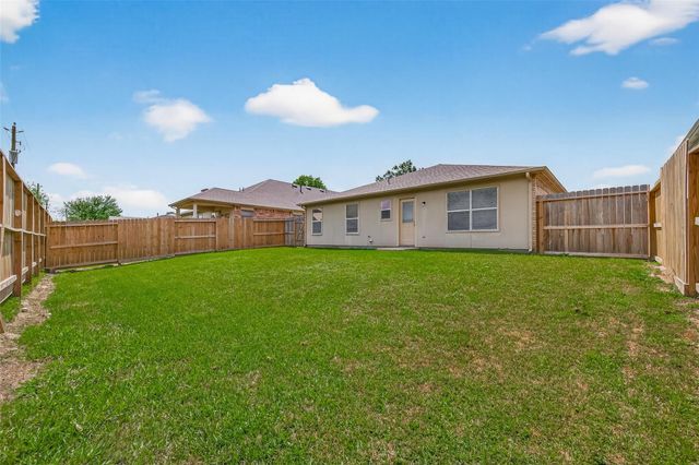 3107 Centennial Village Drive, Pearland, TX 77584