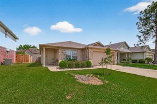 3107 Centennial Village Drive, Pearland, TX 77584