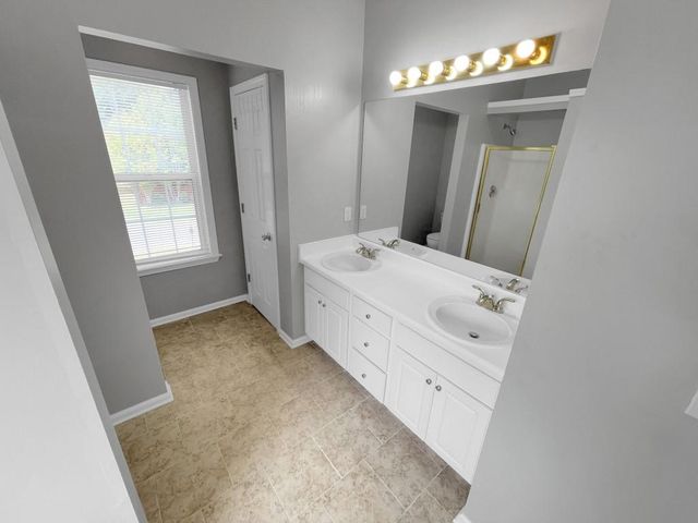 1926 Leacroft Court, Marietta, GA 30062