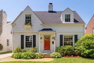 407 Lothrop Road, Grosse Pointe Farms, MI 48236