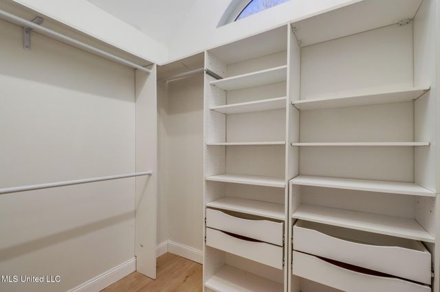 514 Royal Oak Drive, Pass Christian, MS 39571