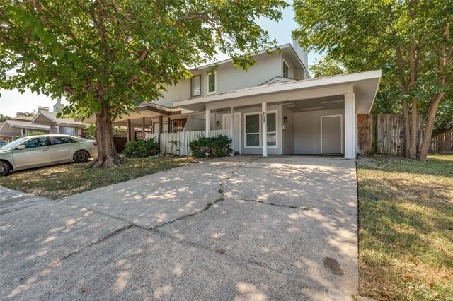 203 Trinidad Drive, Grand Prairie, TX 75052