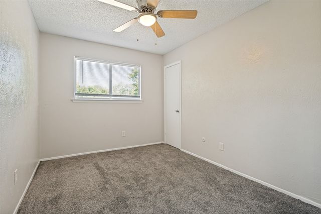 203 Trinidad Drive, Grand Prairie, TX 75052