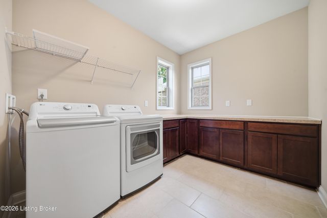 18406 Standwick Dr, Louisville, KY 40245