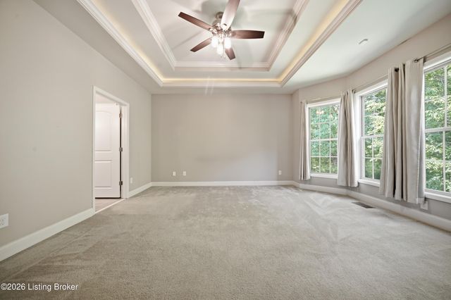 18406 Standwick Dr, Louisville, KY 40245