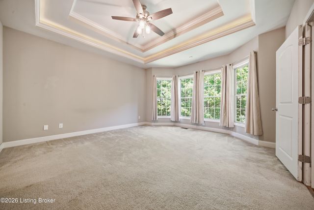 18406 Standwick Dr, Louisville, KY 40245