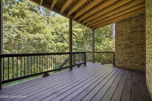 18406 Standwick Dr, Louisville, KY 40245