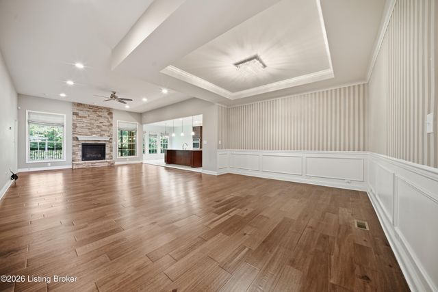 18406 Standwick Dr, Louisville, KY 40245