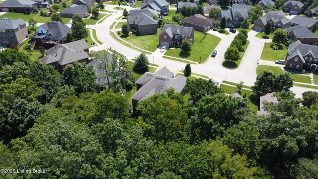 18406 Standwick Dr, Louisville, KY 40245