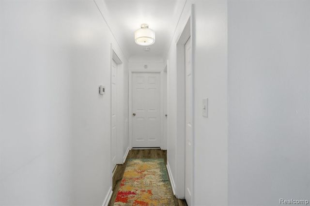 28807 Somerset Place, Lathrup Village, MI 48076